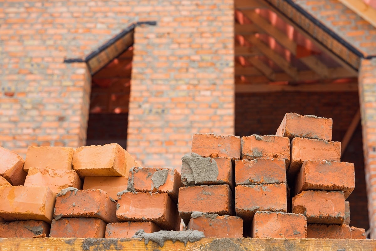 Du gros œuvre aux finitions : les grandes étapes d’un chantier réussi