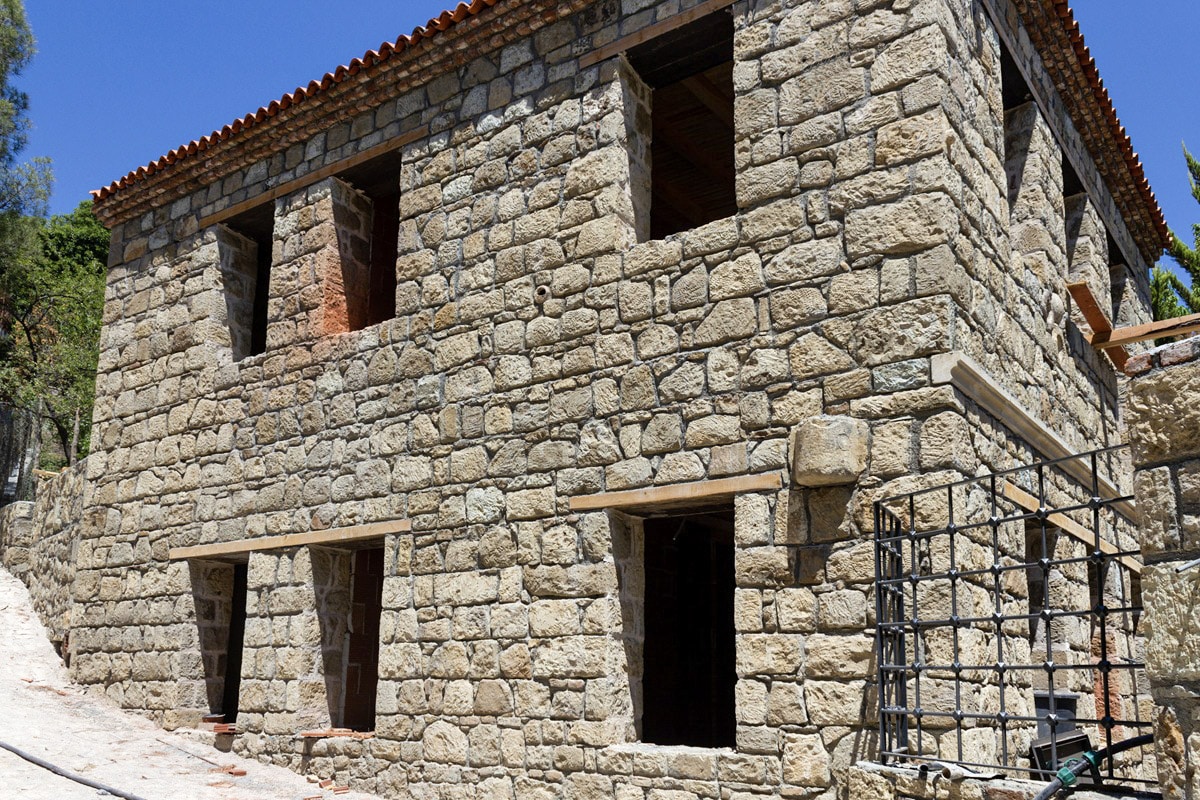 Quelle pierre pour construire une maison